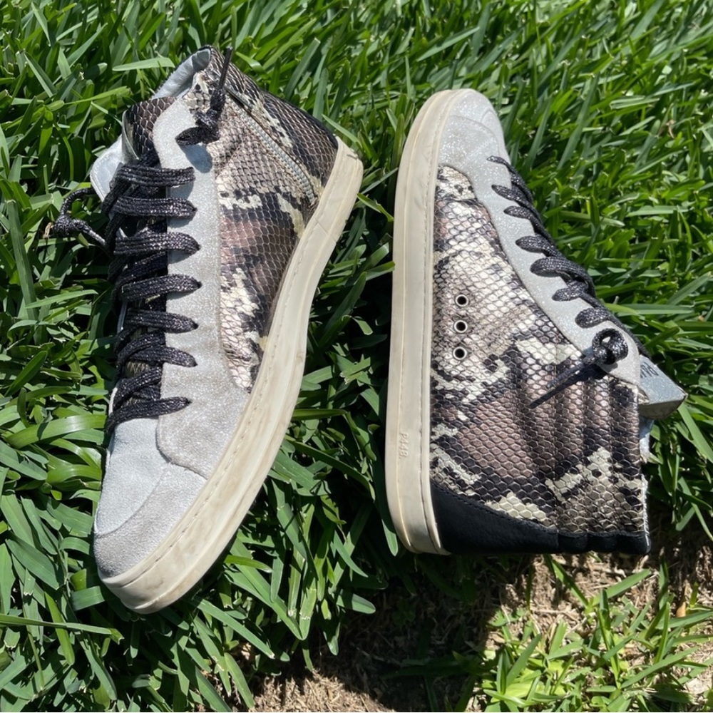 P448 John Side Zip White Snake Python Distressed … - image 7